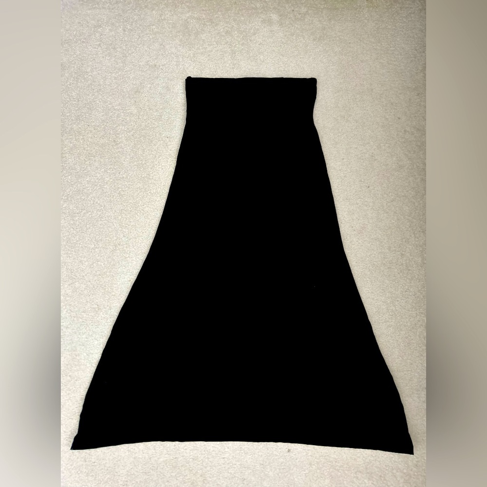 Women’s Black Strapless Dress